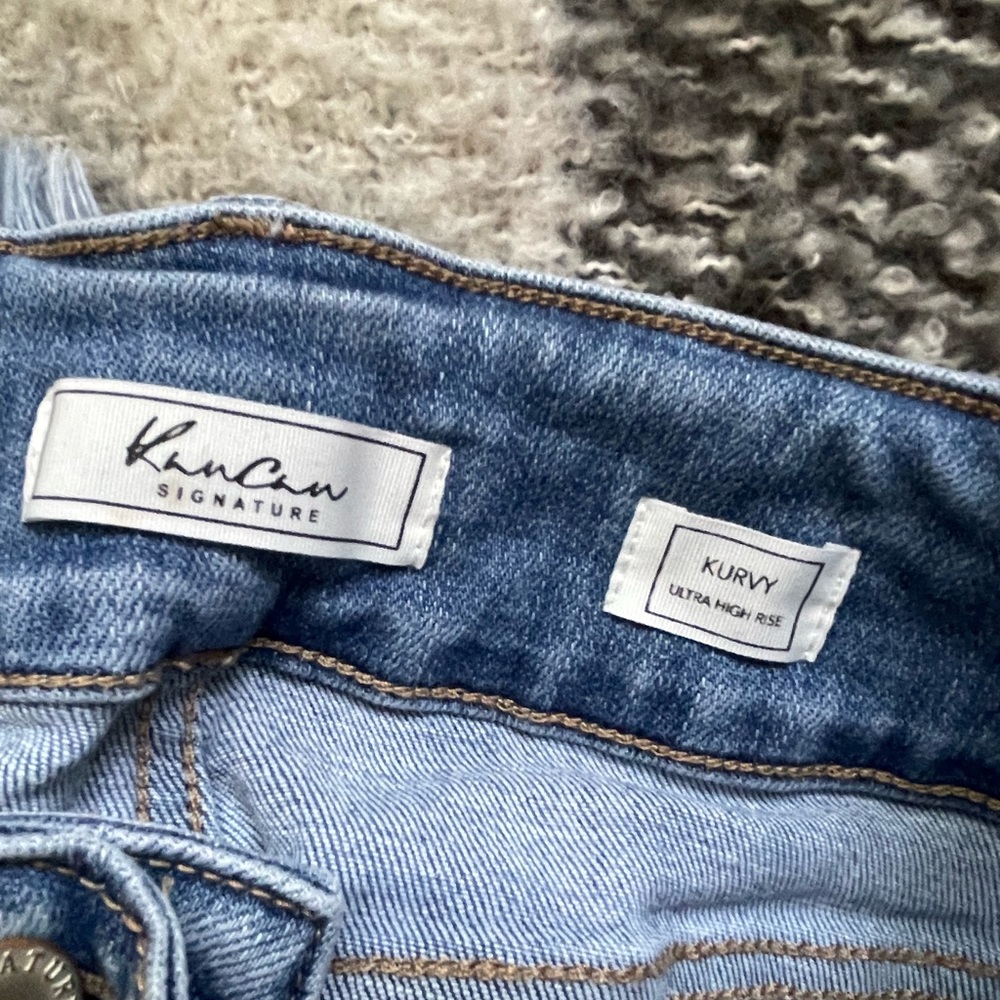 Denim High Rise Shorts - Picture 5 of 5